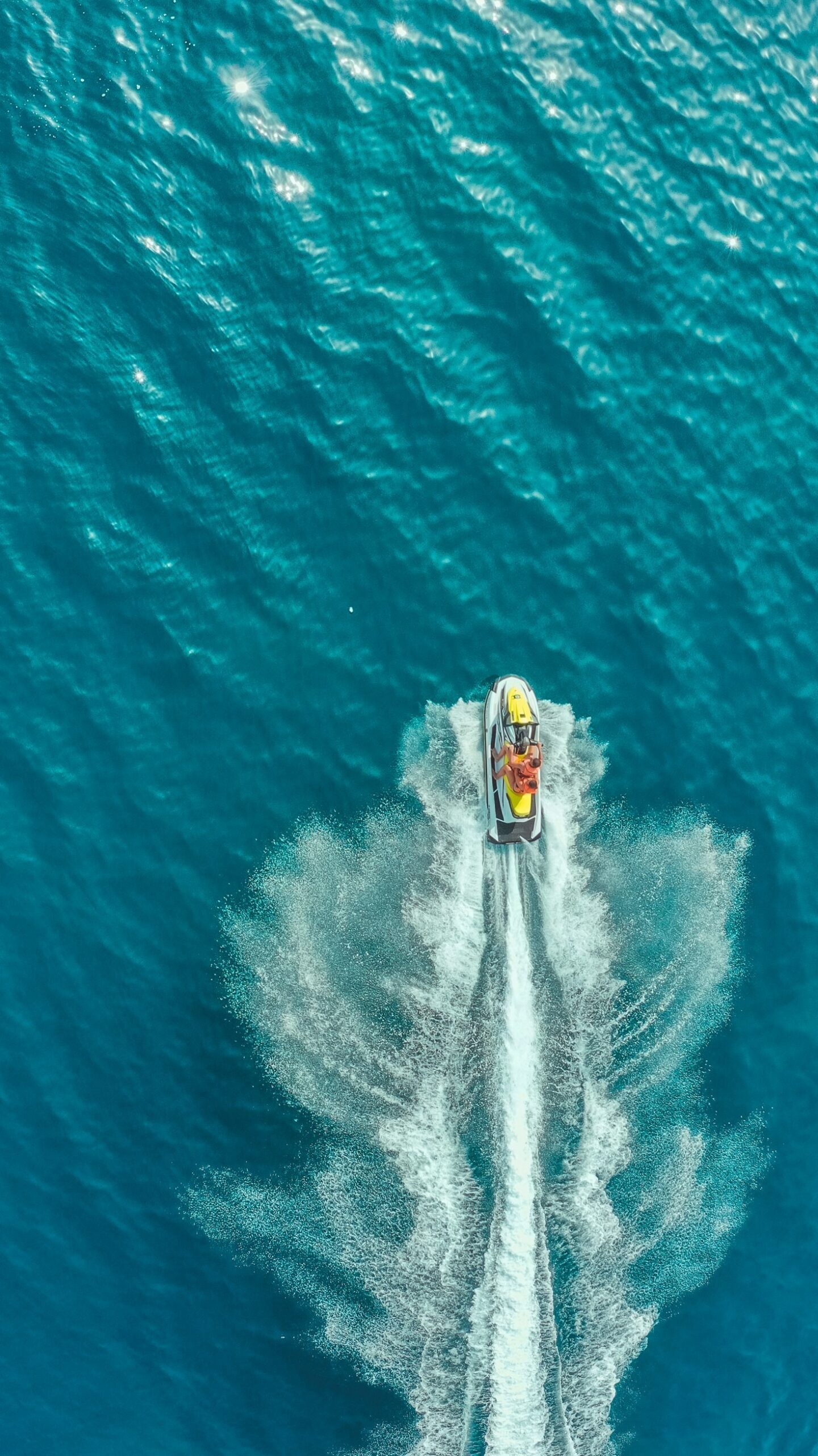 Essential Gear For Every Watercraft Enthusiast